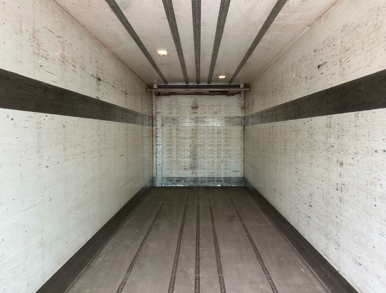 Рефрижератор камион Scania R450 Retarder TRS Cooling Heiwo Isolated Boxes Tail Lift NL-Combi: снимка 13