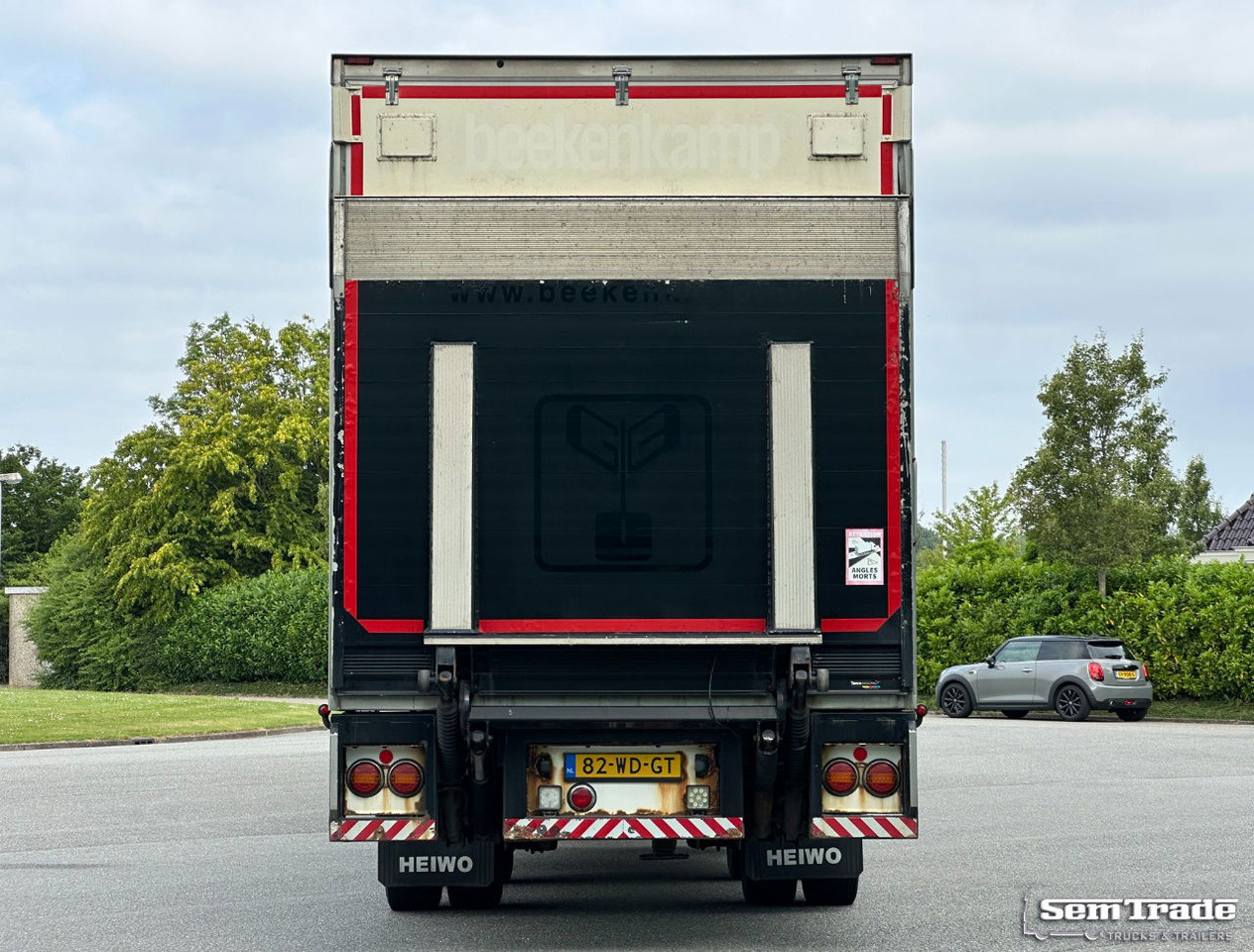 Scania R450 Retarder TRS Cooling Heiwo Isolated Boxes Tail Lift NL-Combi - Рефрижератор камион: снимка 4 Scania R450 Retarder TRS Cooling Heiwo Isolated Boxes Tail Lift NL-Combi - Рефрижератор камион: снимка 4