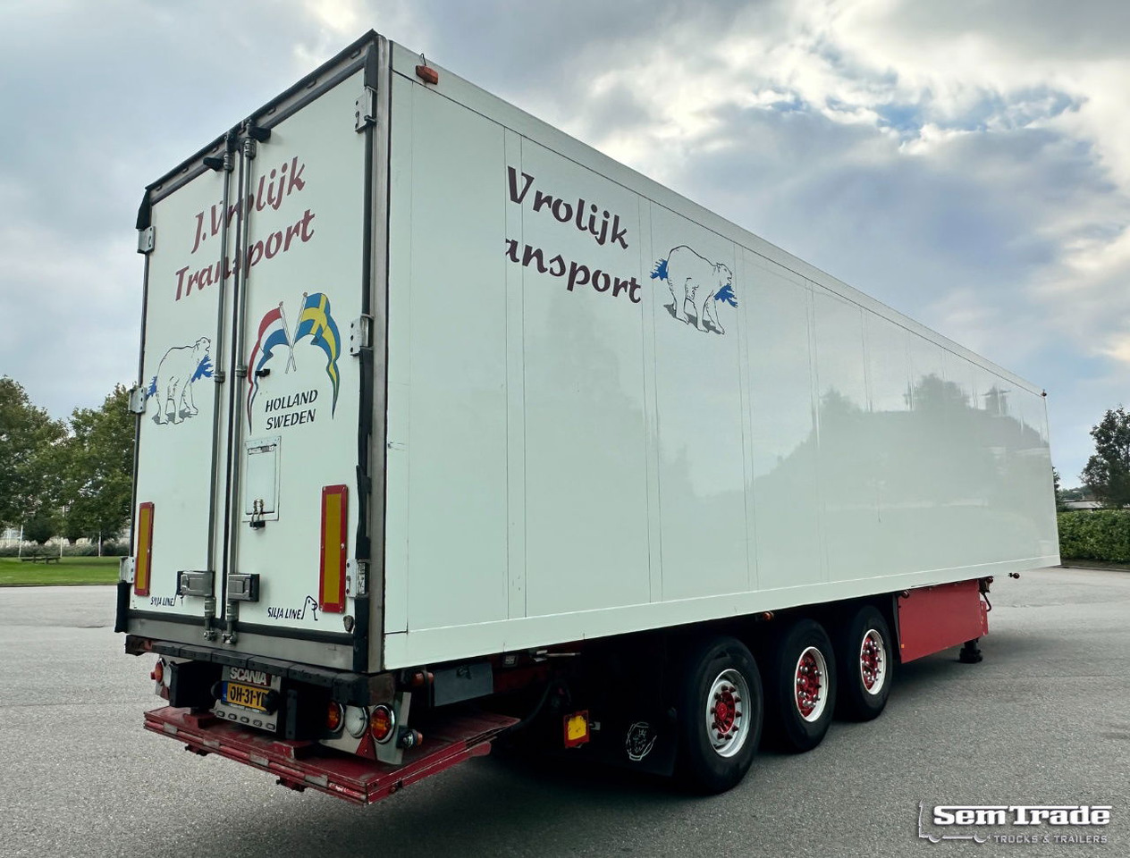 Schmitz Cargobull SKO 24 Carrier Maxima 1300 Flower Wide 2X Lift Axle - Рефрижератор полуремарке: снимка 5 Schmitz Cargobull SKO 24 Carrier Maxima 1300 Flower Wide 2X Lift Axle - Рефрижератор полуремарке: снимка 5