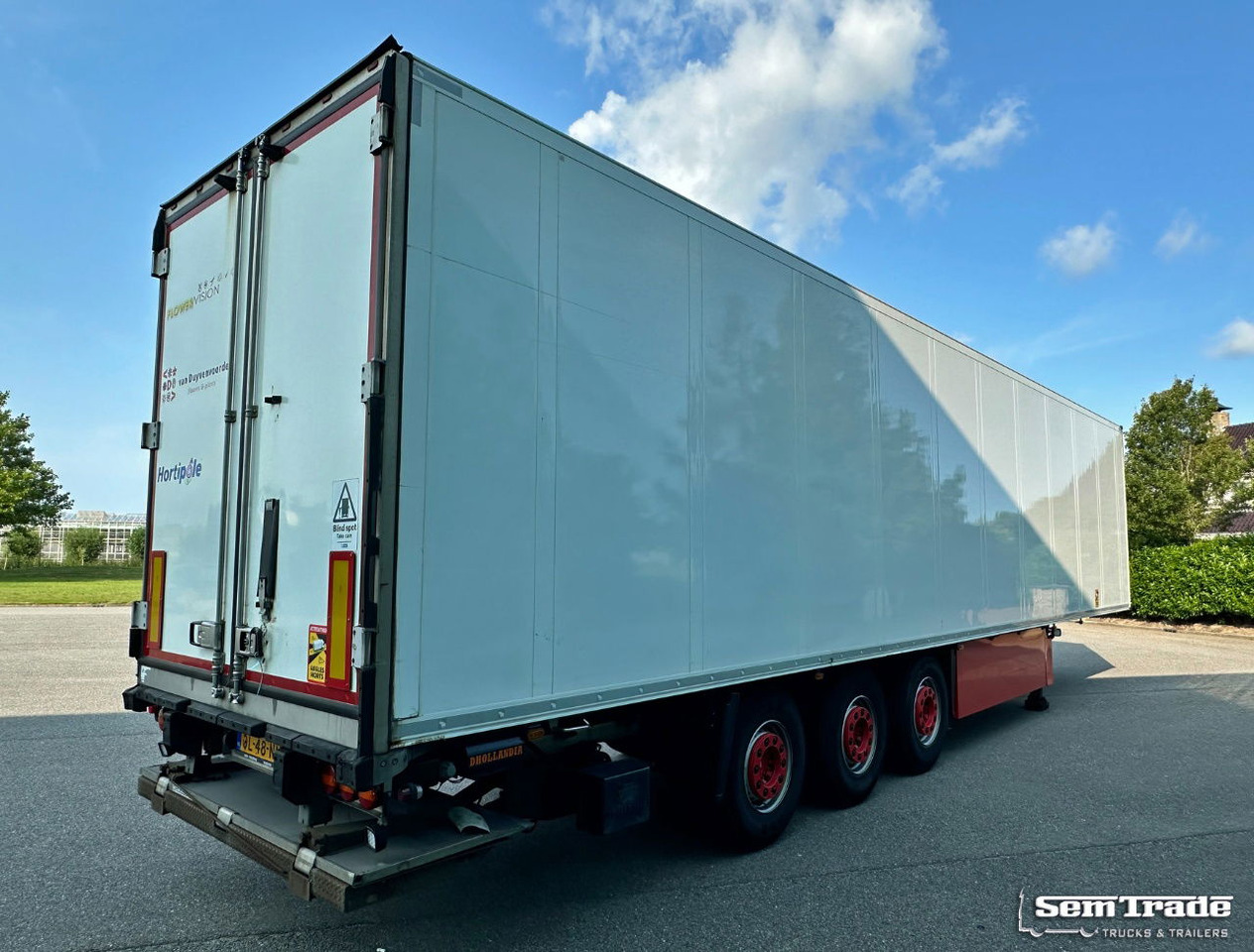 Schmitz Cargobull SKO24 Carrier Vector 1850 2X Lift Axle Flowerwide 270 CM High Holland Trailer - Рефрижератор полуремарке: снимка 5 Schmitz Cargobull SKO24 Carrier Vector 1850 2X Lift Axle Flowerwide 270 CM High Holland Trailer - Рефрижератор полуремарке: снимка 5