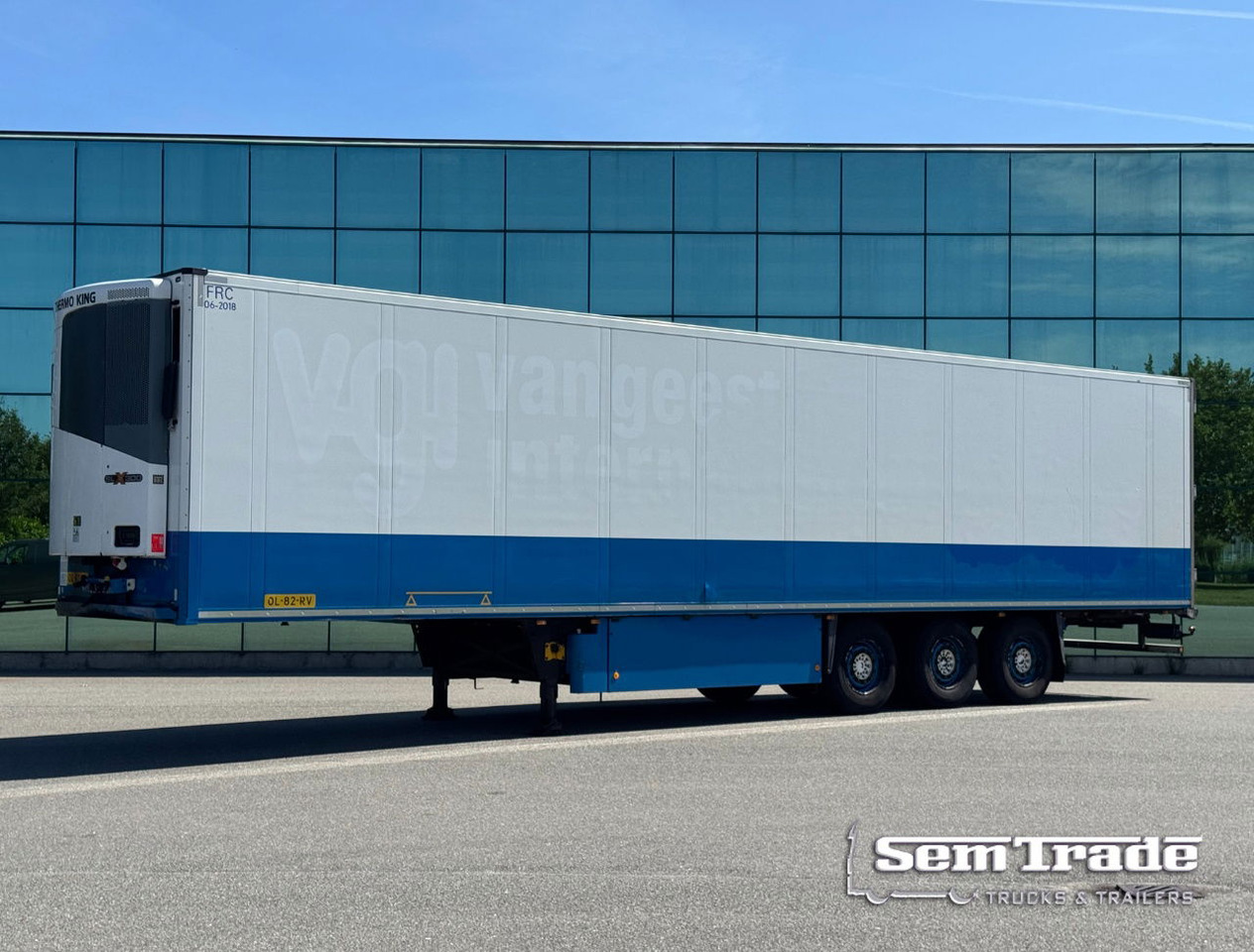 Schmitz Cargobull Thermo King SLX300 With Only 6.200 Hours 1340 x 250 x 270 CM Inside TOP Condition NL Trailer - Рефрижератор полуремарке: снимка 1 Schmitz Cargobull Thermo King SLX300 With Only 6.200 Hours 1340 x 250 x 270 CM Inside TOP Condition NL Trailer - Рефрижератор полуремарке: снимка 1