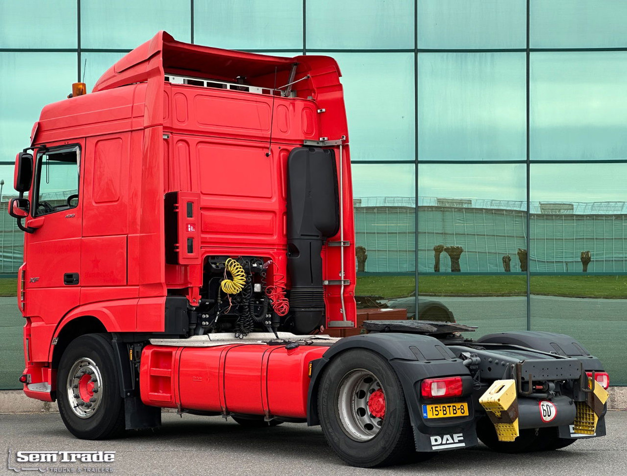 DAF XF 430 SC Euro 6 Only 460.000 KM Retarder - Intarder TOP Condition - Влекач: снимка 3 DAF XF 430 SC Euro 6 Only 460.000 KM Retarder - Intarder TOP Condition - Влекач: снимка 3