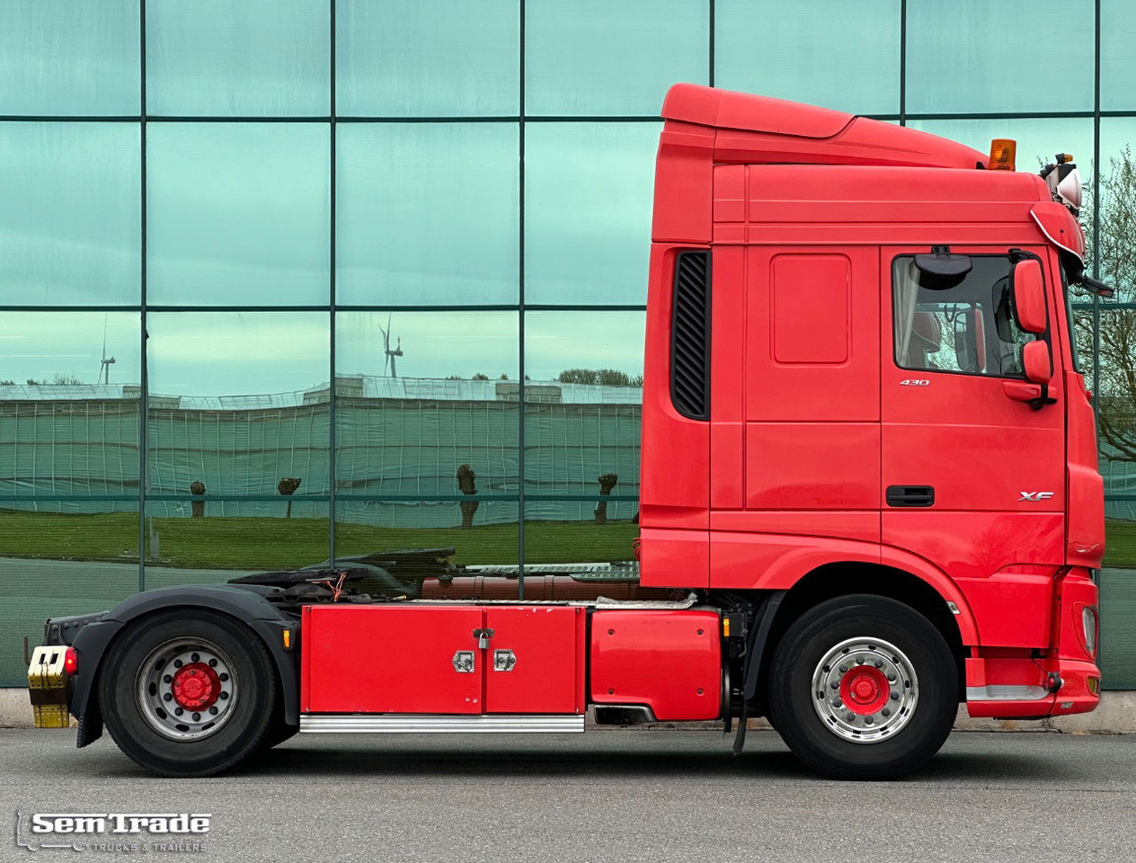 DAF XF 430 SC Euro 6 Only 460.000 KM Retarder - Intarder TOP Condition - Влекач: снимка 5 DAF XF 430 SC Euro 6 Only 460.000 KM Retarder - Intarder TOP Condition - Влекач: снимка 5