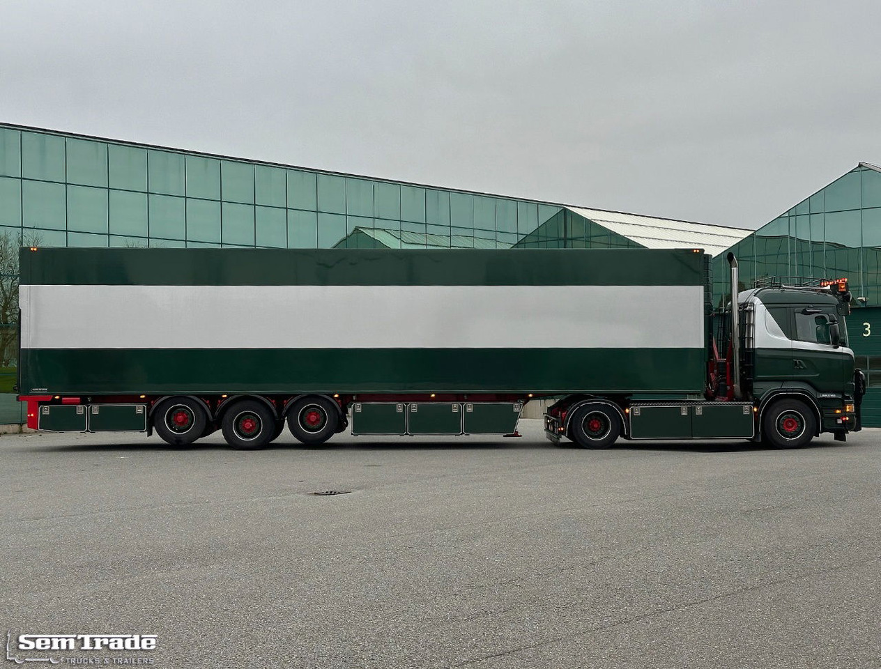 Scania R500 V8 Analogue Tacho 779.000 KM Show Truck Special Interior + Special VAN Beurden Frigo Trailer - Влекач: снимка 5 Scania R500 V8 Analogue Tacho 779.000 KM Show Truck Special Interior + Special VAN Beurden Frigo Trailer - Влекач: снимка 5
