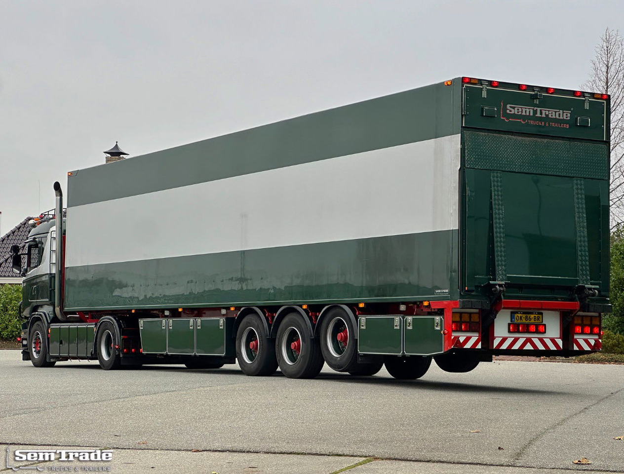 Scania R500 V8 Analogue Tacho 779.000 KM Show Truck Special Interior + Special VAN Beurden Frigo Trailer - Влекач: снимка 3 Scania R500 V8 Analogue Tacho 779.000 KM Show Truck Special Interior + Special VAN Beurden Frigo Trailer - Влекач: снимка 3