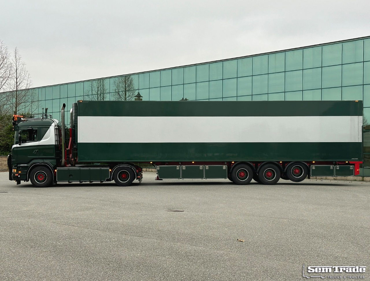 Scania R500 V8 Analogue Tacho 779.000 KM Show Truck Special Interior + Special VAN Beurden Frigo Trailer - Влекач: снимка 2 Scania R500 V8 Analogue Tacho 779.000 KM Show Truck Special Interior + Special VAN Beurden Frigo Trailer - Влекач: снимка 2