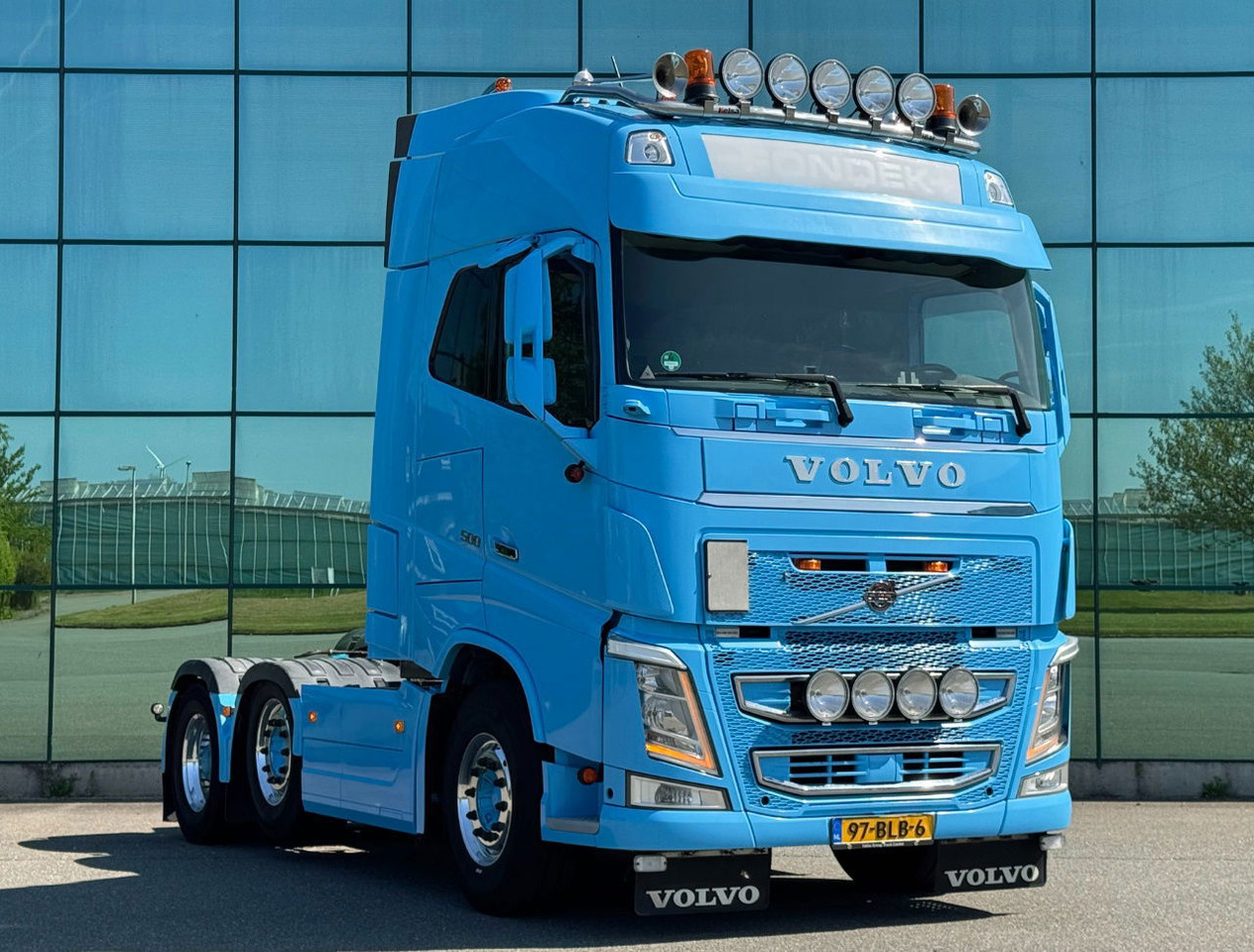 Влекач Volvo FH 500 6X2 Full AIR 671.000 KM 2x Tanks TOP Condition NL Truck: снимка 6