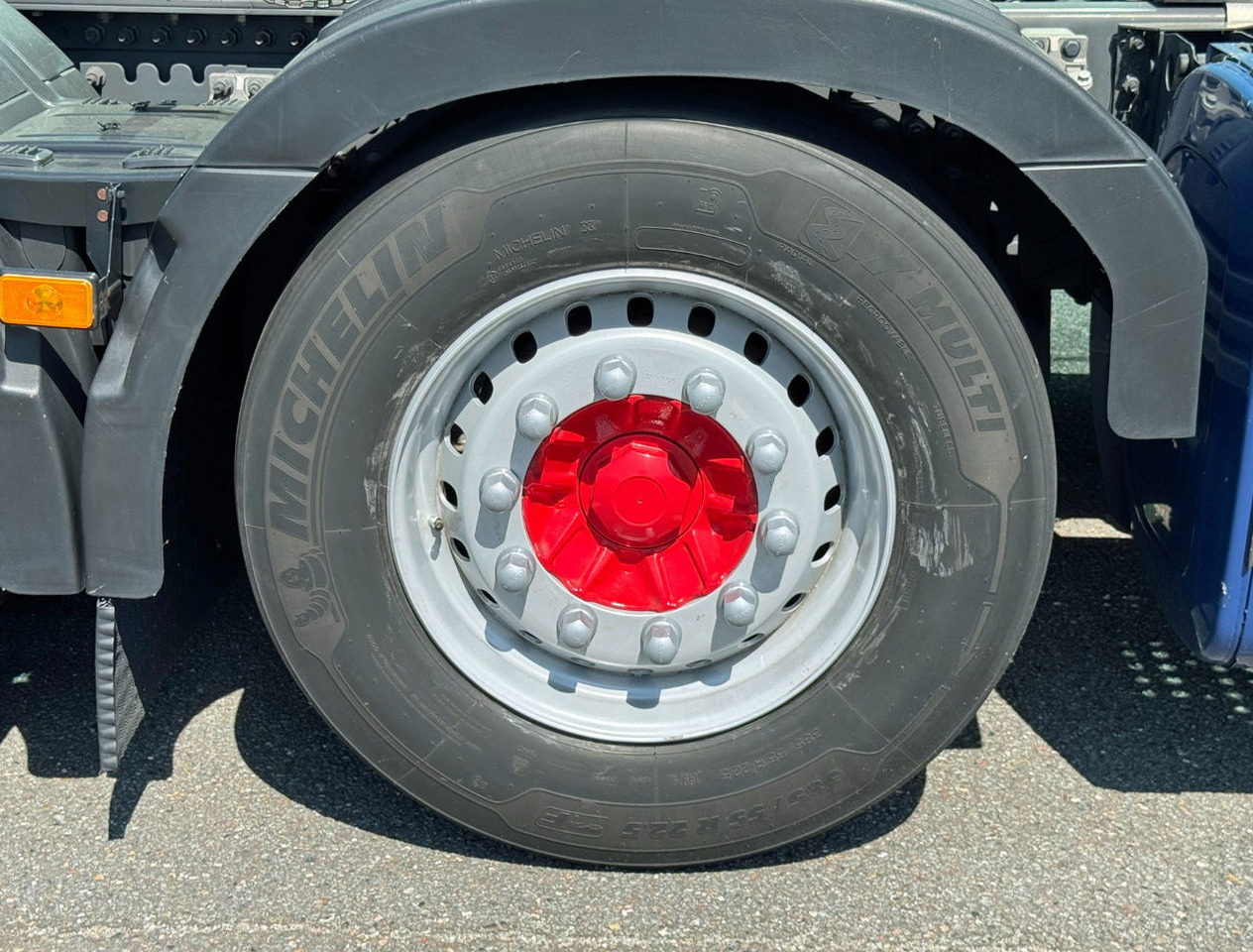 Влекач Volvo FH 500 6X2 Globetrotter 2x Tanks Only 667.000 KM Super Condition NL Truck: снимка 21