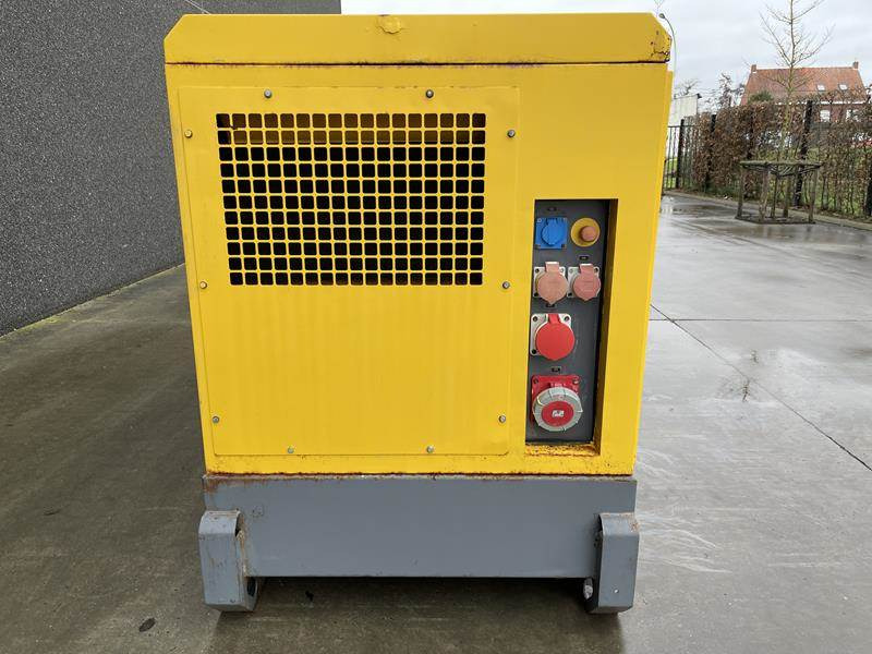 Atlas-Copco QAS 100 - Електрогенератор: снимка 4 Atlas-Copco QAS 100 - Електрогенератор: снимка 4