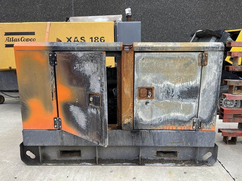 Atlas-Copco QAS 20 - Електрогенератор: снимка 1 Atlas-Copco QAS 20 - Електрогенератор: снимка 1