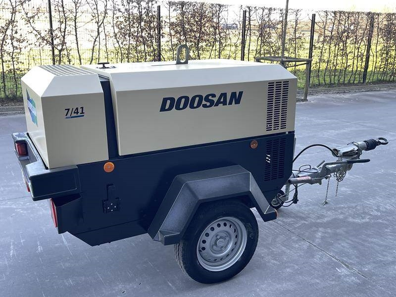 Doosan 7 / 41 - N - Компресор за въздух: снимка 5 Doosan 7 / 41 - N - Компресор за въздух: снимка 5
