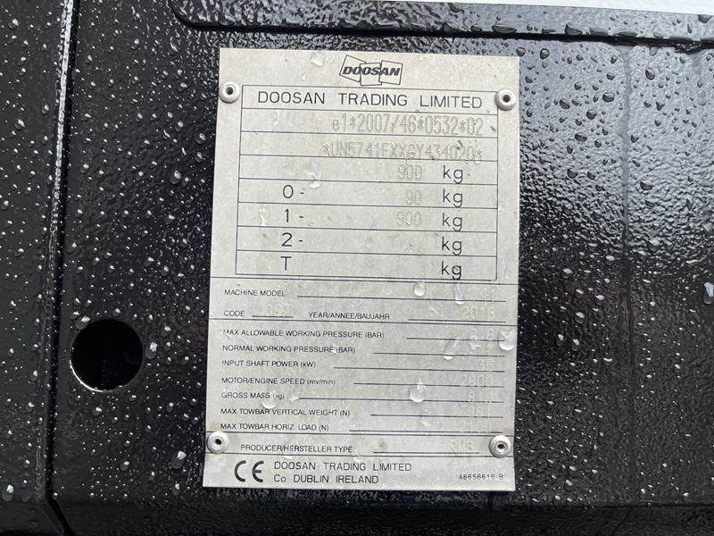 Doosan 7 / 41 - N - Компресор за въздух: снимка 4 Doosan 7 / 41 - N - Компресор за въздух: снимка 4