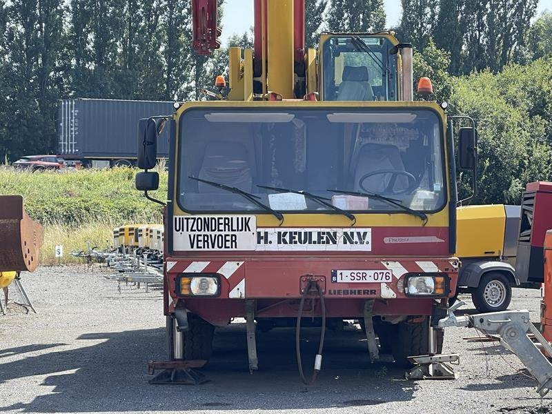 Liebherr LTM 1050 / 1 - Кран за всякакви терени: снимка 2 Liebherr LTM 1050 / 1 - Кран за всякакви терени: снимка 2