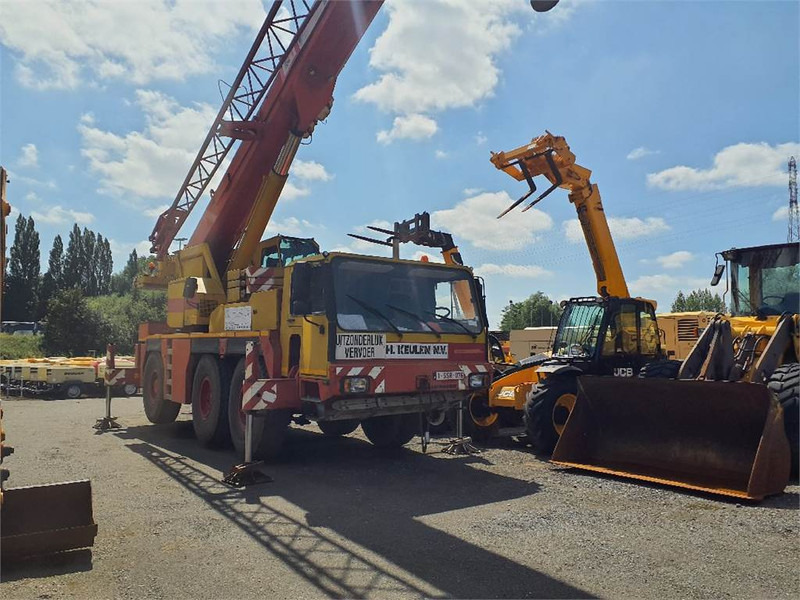 Liebherr LTM 1050 / 1 - Кран за всякакви терени: снимка 1 Liebherr LTM 1050 / 1 - Кран за всякакви терени: снимка 1