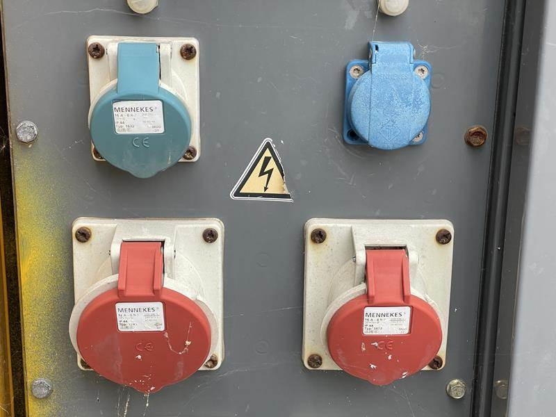 SDMO R 110 C 3 - Електрогенератор: снимка 4 SDMO R 110 C 3 - Електрогенератор: снимка 4