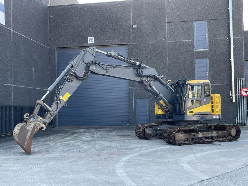 Volvo ECR 235 DL - Верижен багер: снимка 1 Volvo ECR 235 DL - Верижен багер: снимка 1