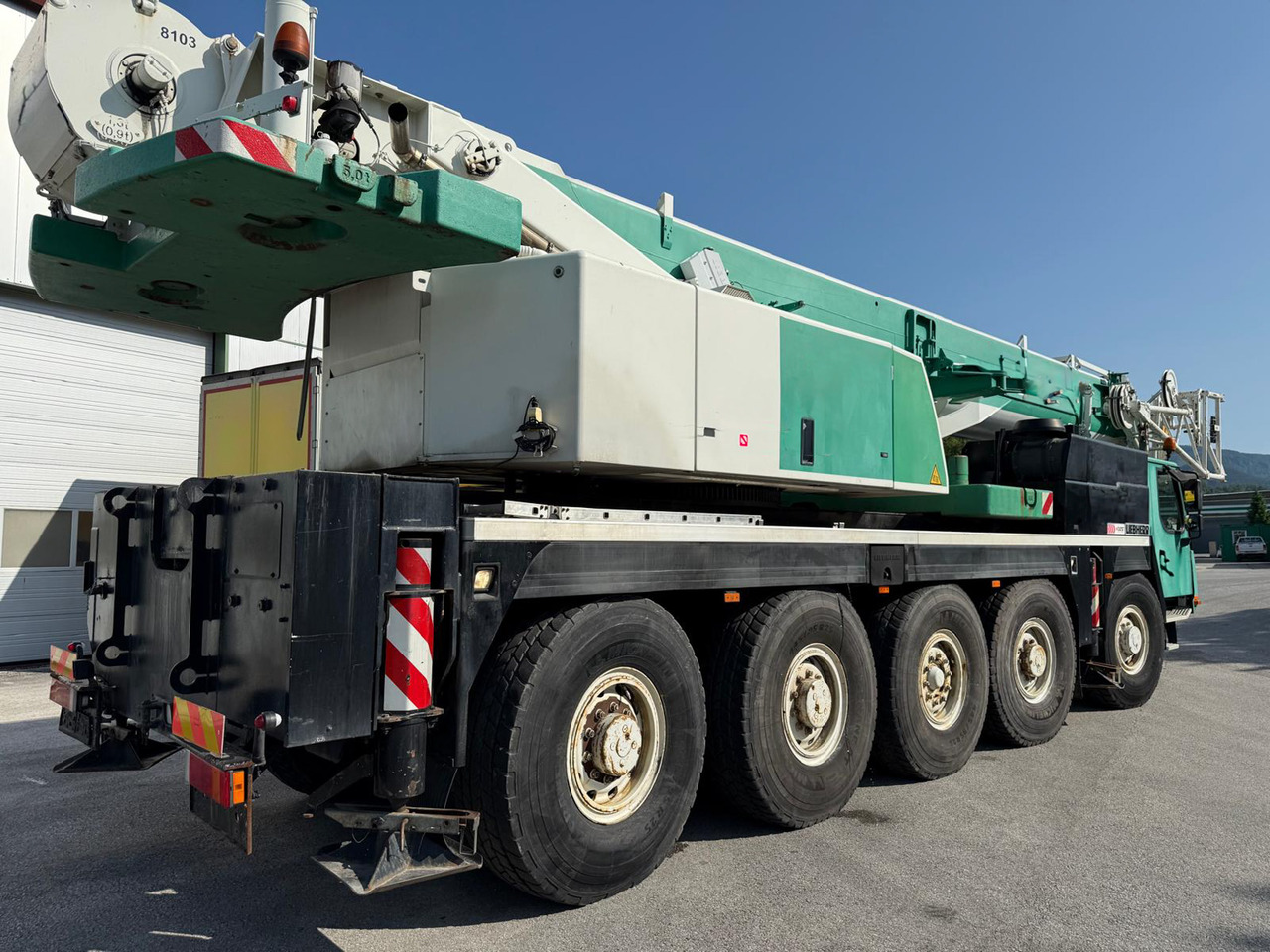 LIEBHERR LTM 1100-5.2 - Автокран: снимка 3 LIEBHERR LTM 1100-5.2 - Автокран: снимка 3