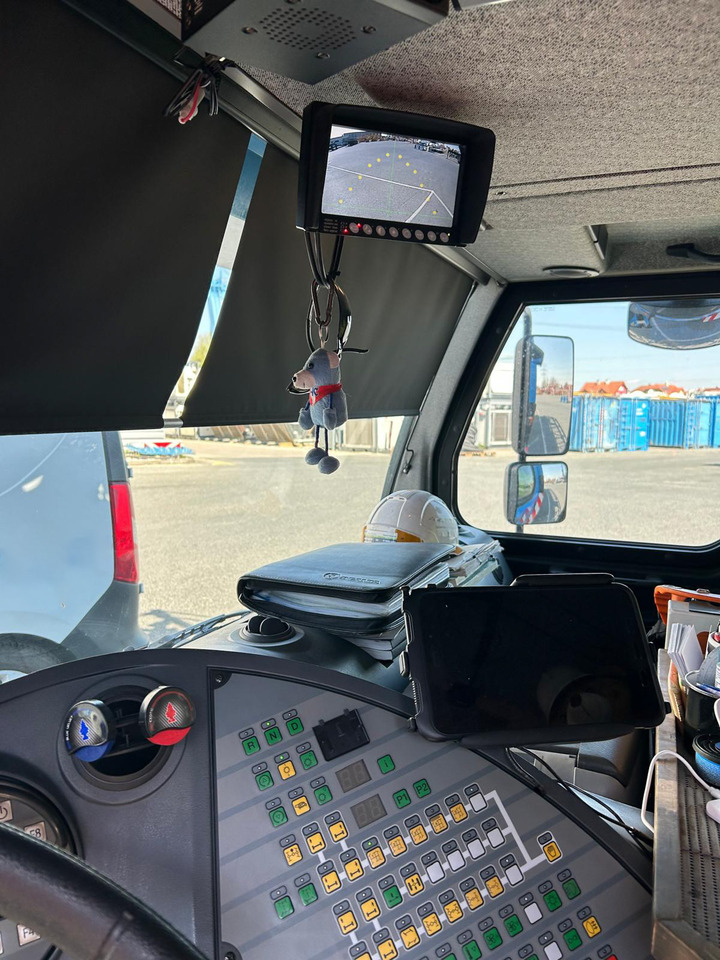 Автокран LIEBHERR MK 140 Plus: снимка 11 Автокран LIEBHERR MK 140 Plus: снимка 11