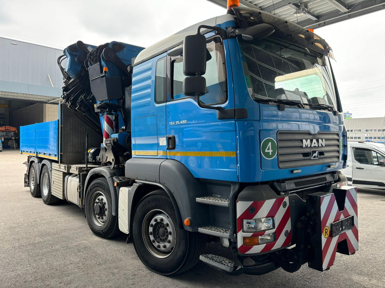 PALFINGER MAN TGA 35.480 8x4 mit Palfinger PK 150.002 - Кран за камион: снимка 2 PALFINGER MAN TGA 35.480 8x4 mit Palfinger PK 150.002 - Кран за камион: снимка 2