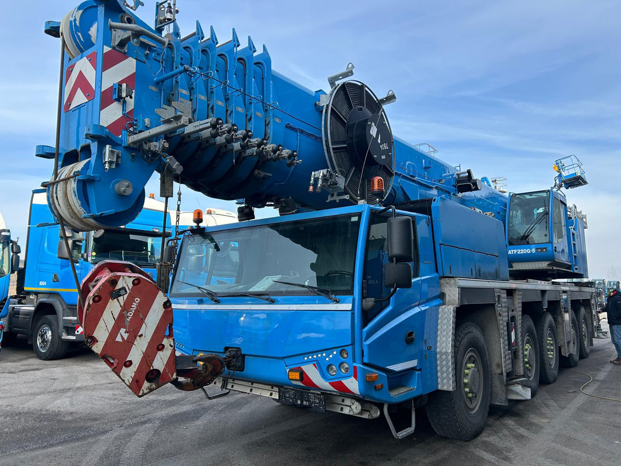 TADANO ATF 220G-5 - Автокран: снимка 4 TADANO ATF 220G-5 - Автокран: снимка 4