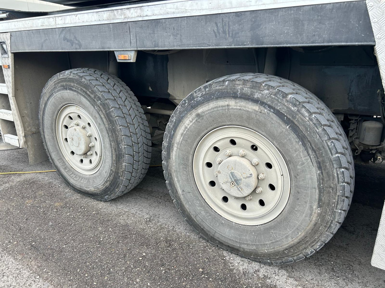 TADANO ATF 220G-5 - Автокран: снимка 5 TADANO ATF 220G-5 - Автокран: снимка 5