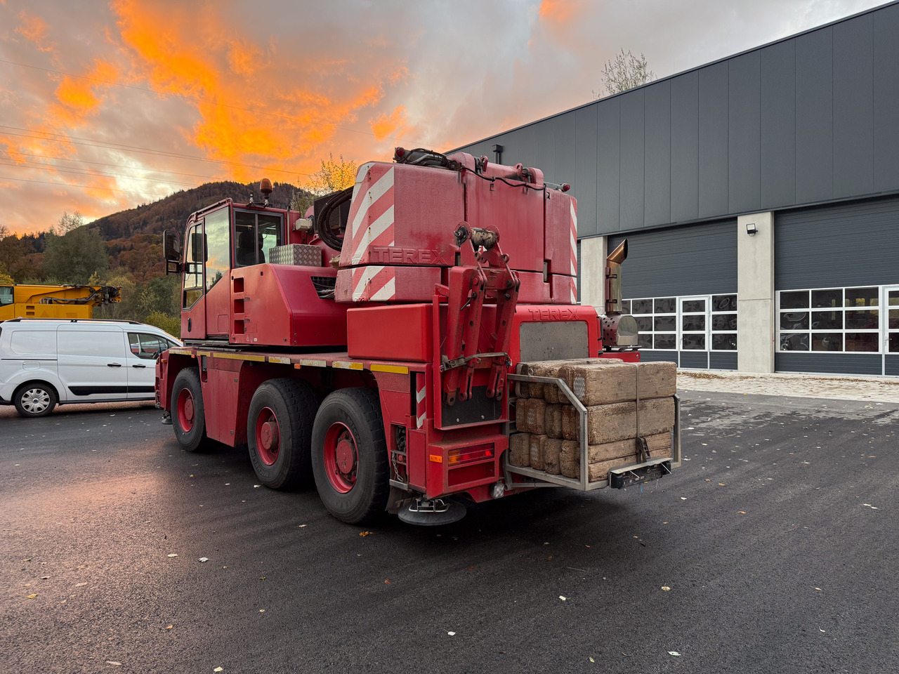 TEREX Demag AC 40-1 City - Автокран: снимка 2 TEREX Demag AC 40-1 City - Автокран: снимка 2