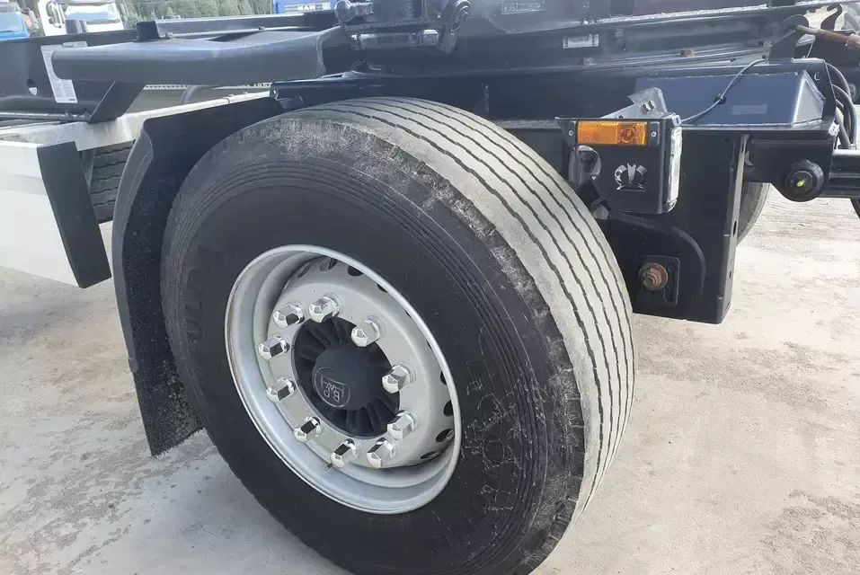 Krone PRZYCZEPA KRONE BDF - Контейнеровоз/ Сменна каросерия ремарке: снимка 3 Krone PRZYCZEPA KRONE BDF - Контейнеровоз/ Сменна каросерия ремарке: снимка 3