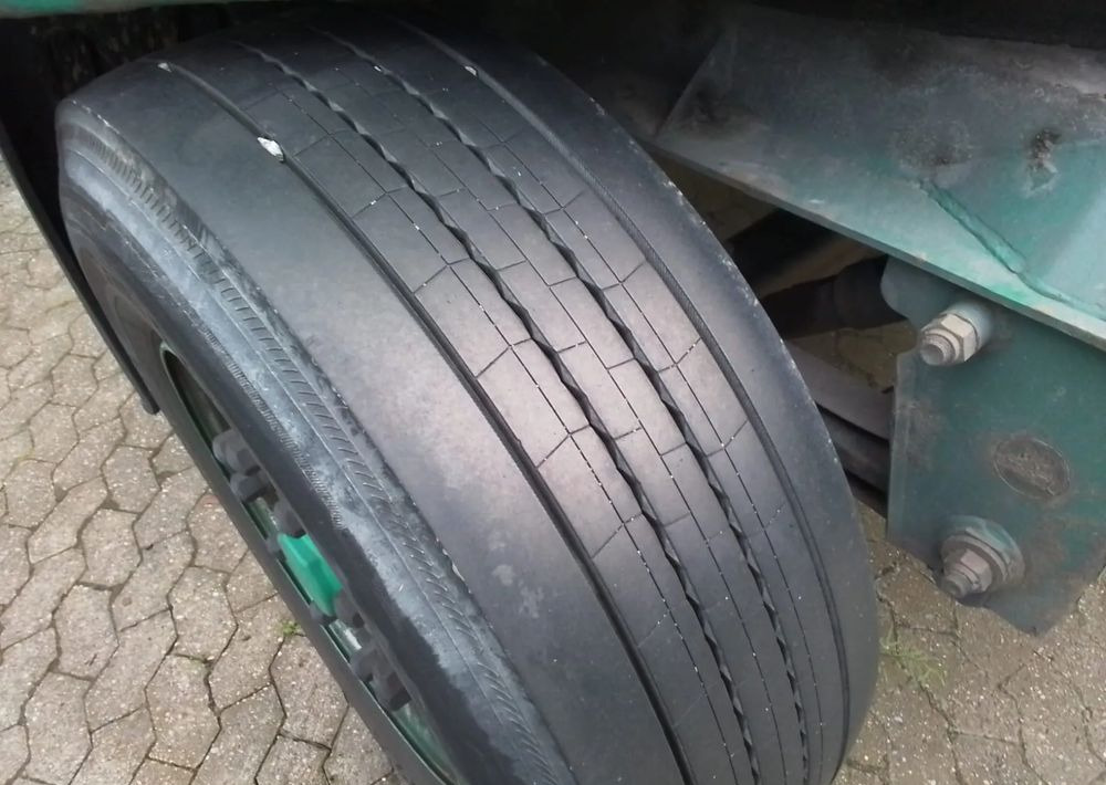 Krone Przyczepa 3 osie Firanka - Брезентово ремарке: снимка 5 Krone Przyczepa 3 osie Firanka - Брезентово ремарке: снимка 5