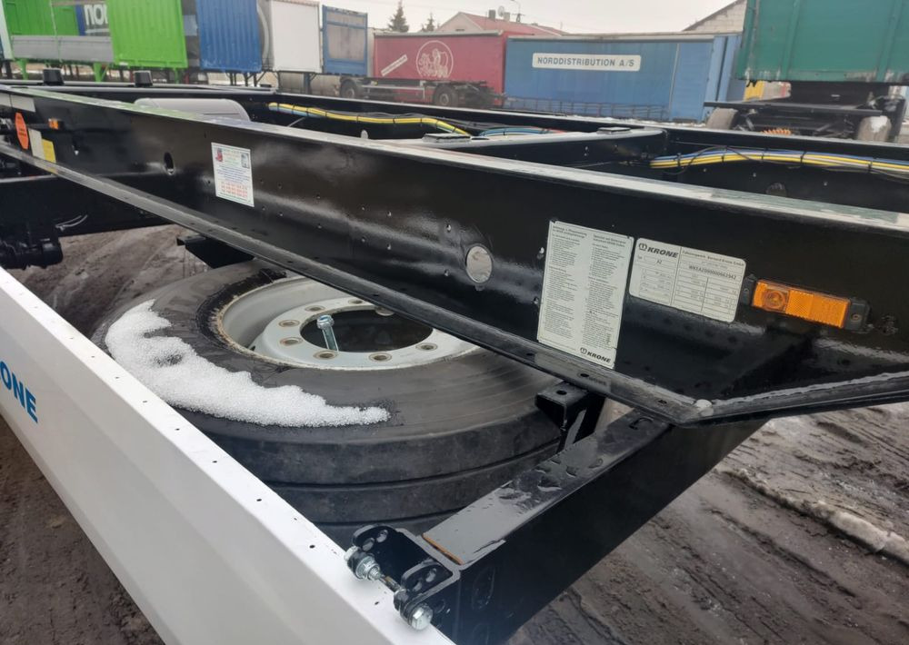 Контейнеровоз/ Сменна каросерия ремарке Krone Przyczepa BDF Krone: снимка 13 Контейнеровоз/ Сменна каросерия ремарке Krone Przyczepa BDF Krone: снимка 13