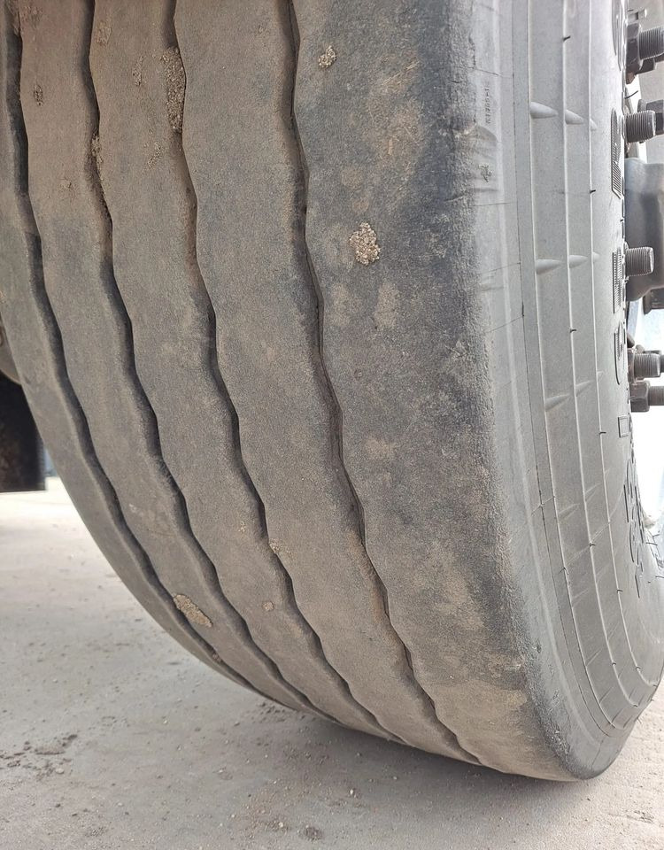 Krone Przyczepa Krone BDF - Контейнеровоз/ Сменна каросерия ремарке: снимка 5 Krone Przyczepa Krone BDF - Контейнеровоз/ Сменна каросерия ремарке: снимка 5