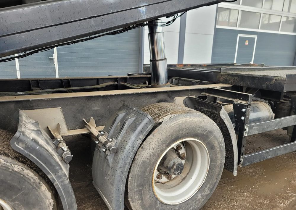 Krone Przyczepa wywrotka 3 osie wywrot - Самосвал ремарке: снимка 2 Krone Przyczepa wywrotka 3 osie wywrot - Самосвал ремарке: снимка 2