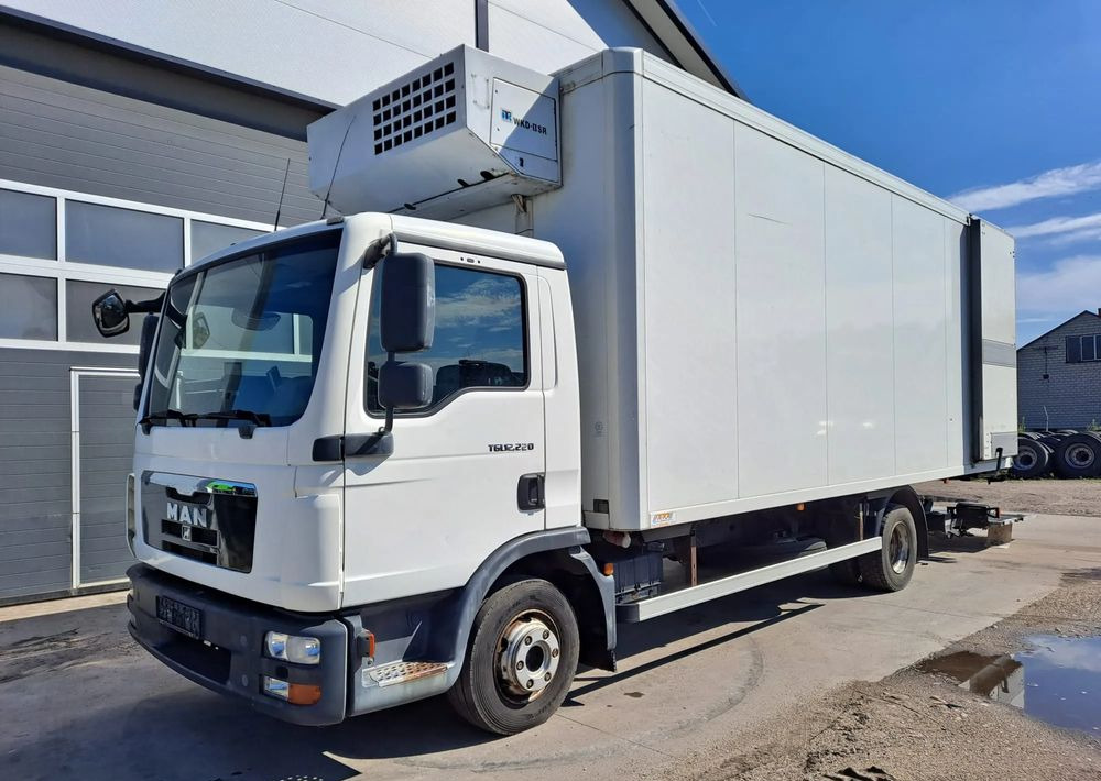 MAN TGL 12.220 Chłodnia agregat WKD-II SR - Рефрижератор камион: снимка 2 MAN TGL 12.220 Chłodnia agregat WKD-II SR - Рефрижератор камион: снимка 2