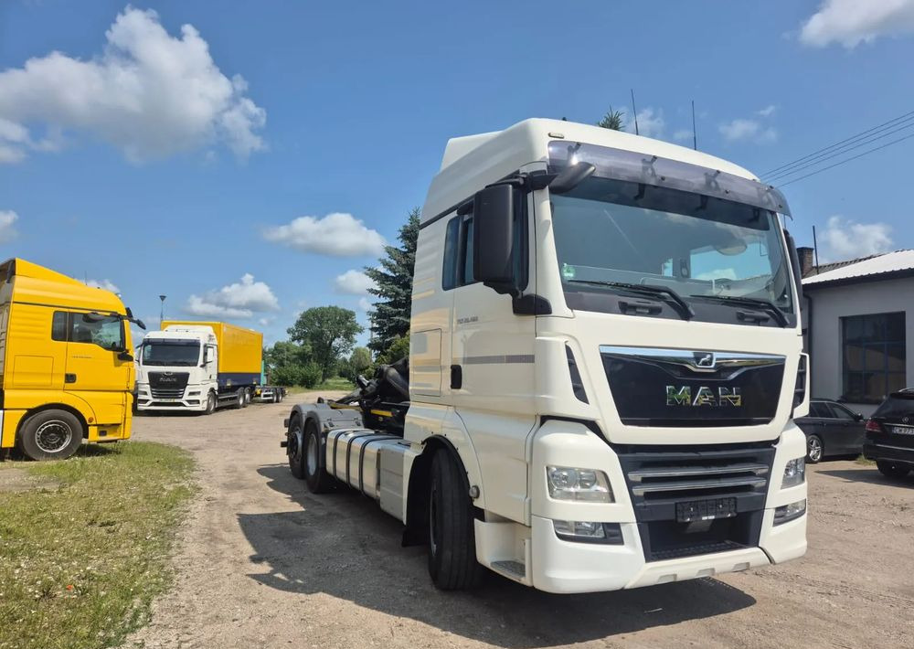 MAN TGX 26-460 oś skrętna Hakowiec - Мултилифт с кука камион: снимка 2 MAN TGX 26-460 oś skrętna Hakowiec - Мултилифт с кука камион: снимка 2