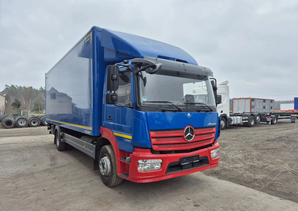 Mercedes-Benz Atego 1330 Euro 6 - Камион фургон: снимка 2 Mercedes-Benz Atego 1330 Euro 6 - Камион фургон: снимка 2