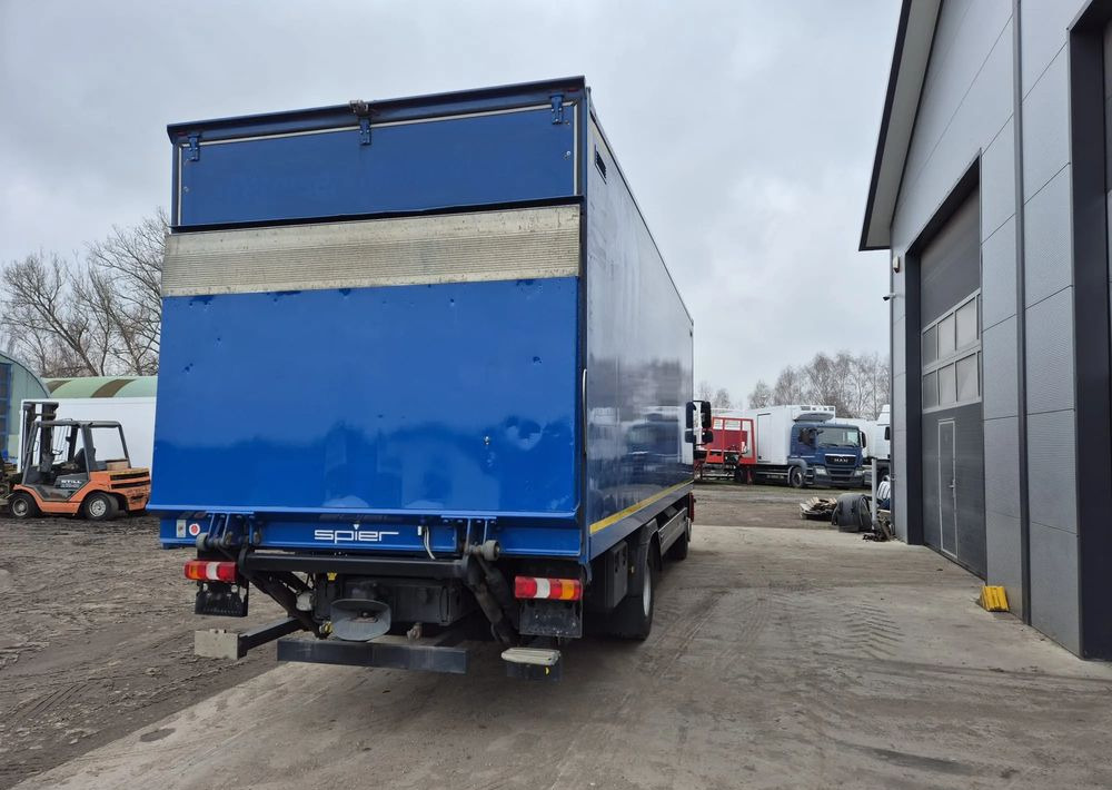 Mercedes-Benz Atego 1330 Euro 6 - Камион фургон: снимка 3 Mercedes-Benz Atego 1330 Euro 6 - Камион фургон: снимка 3