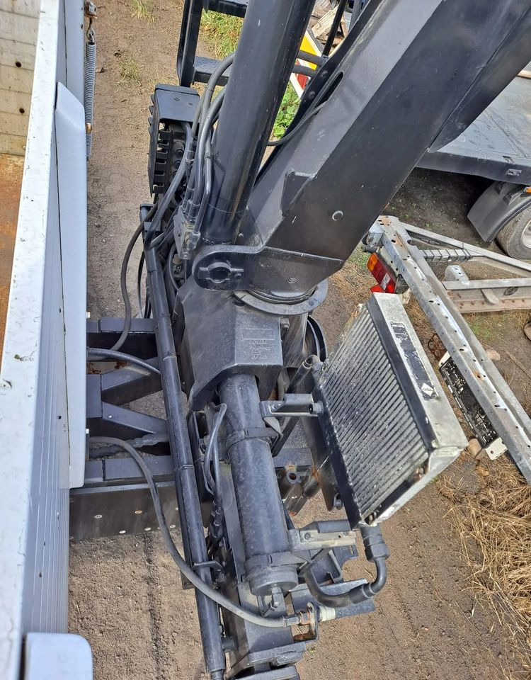 Mercedes-Benz Urządzenie dźwigowe HIAB XS122 - Самосвал камион: снимка 4 Mercedes-Benz Urządzenie dźwigowe HIAB XS122 - Самосвал камион: снимка 4