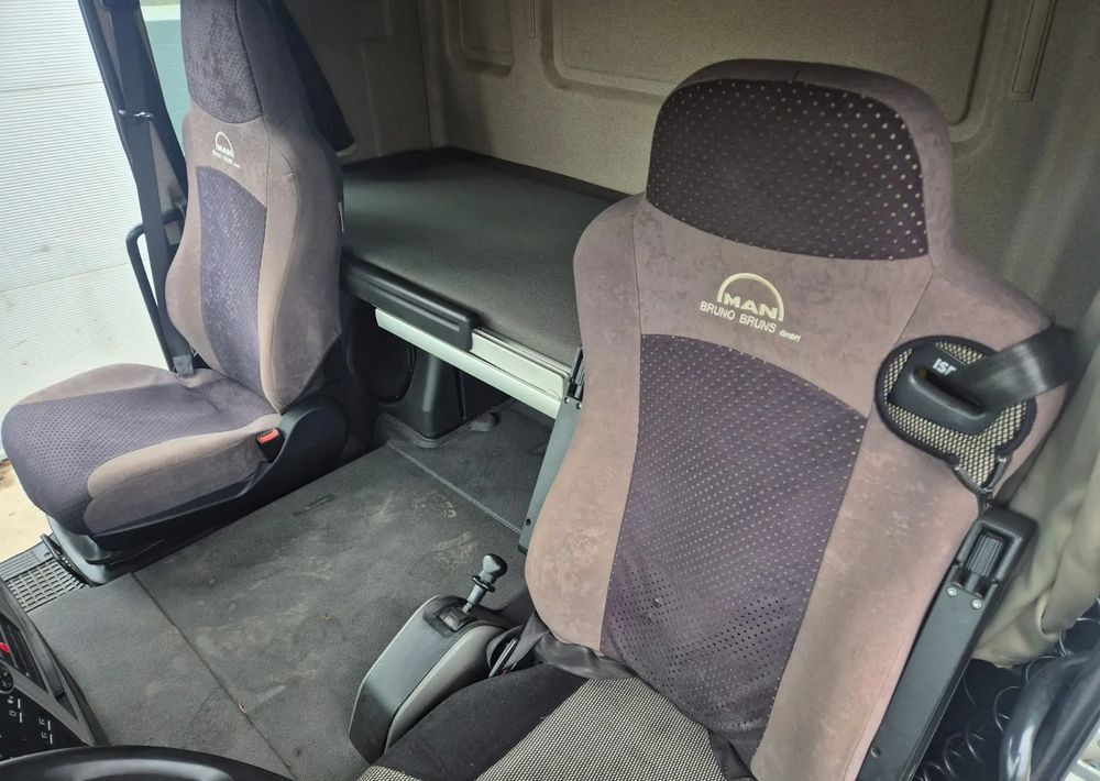 Влекач MAN TGS 18-400 Euro 6 ADR c. siodłowy, nadaje się do nauki jazdy: снимка 15 Влекач MAN TGS 18-400 Euro 6 ADR c. siodłowy, nadaje się do nauki jazdy: снимка 15