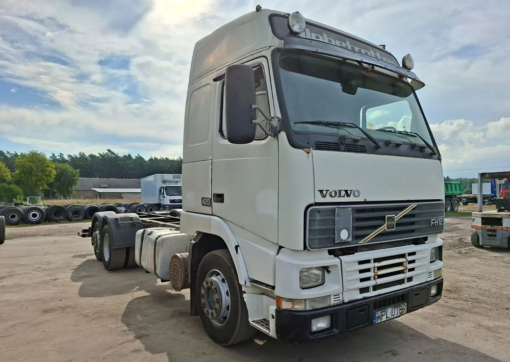 Volvo FH 420 6x2 - Шаси кабина: снимка 2 Volvo FH 420 6x2 - Шаси кабина: снимка 2