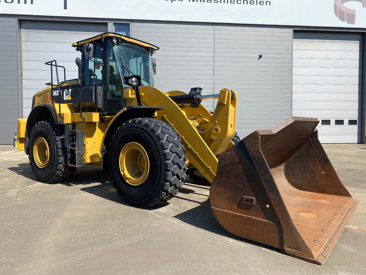 CATERPILLAR 962M - Колесен товарач: снимка 4 CATERPILLAR 962M - Колесен товарач: снимка 4