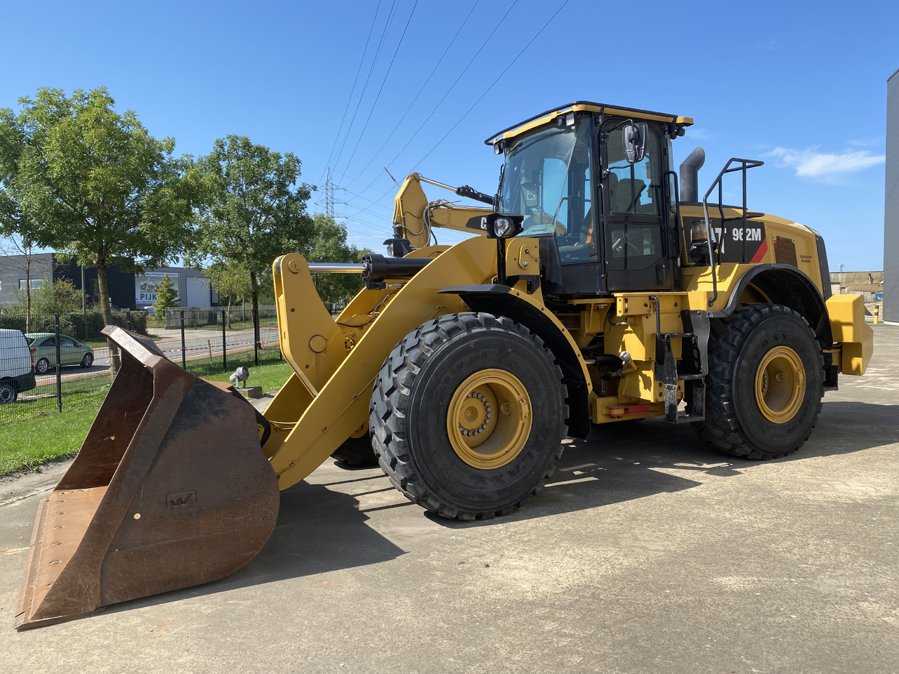 CATERPILLAR 962M - Колесен товарач: снимка 2 CATERPILLAR 962M - Колесен товарач: снимка 2