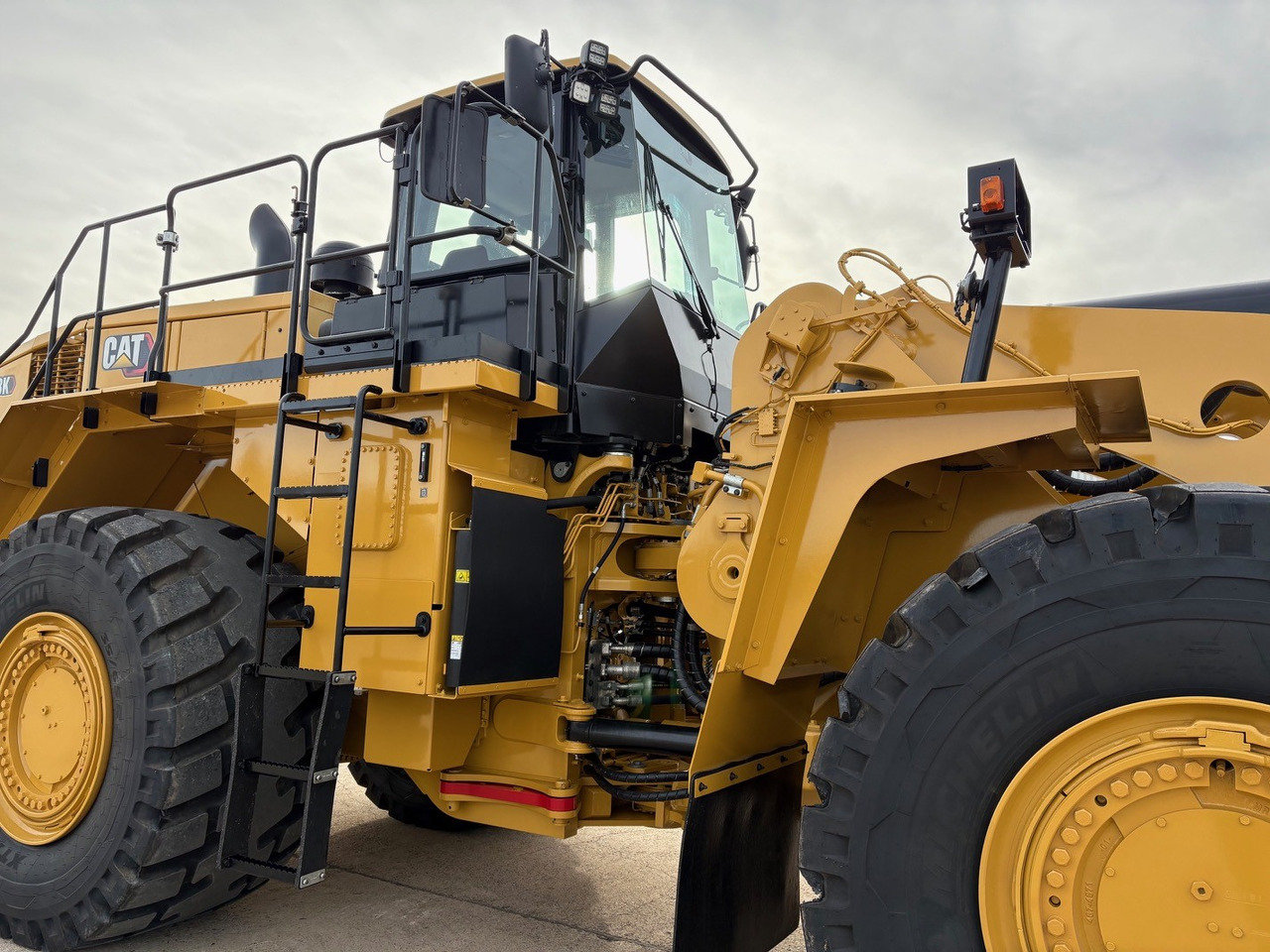 CATERPILLAR 988K - Колесен товарач: снимка 5 CATERPILLAR 988K - Колесен товарач: снимка 5