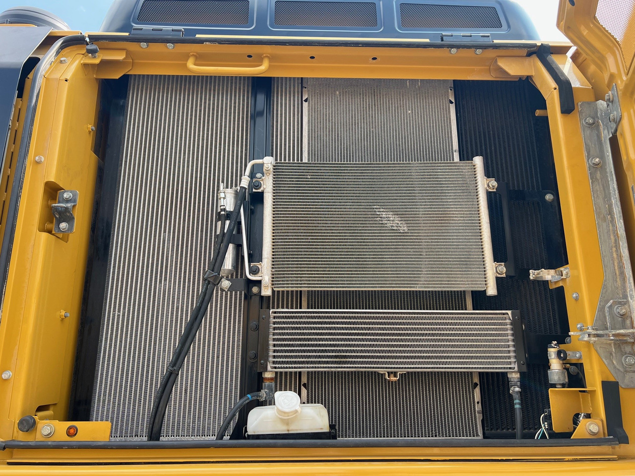 CATERPILLAR MH336F - Багер за манипулиране на материали: снимка 5 CATERPILLAR MH336F - Багер за манипулиране на материали: снимка 5