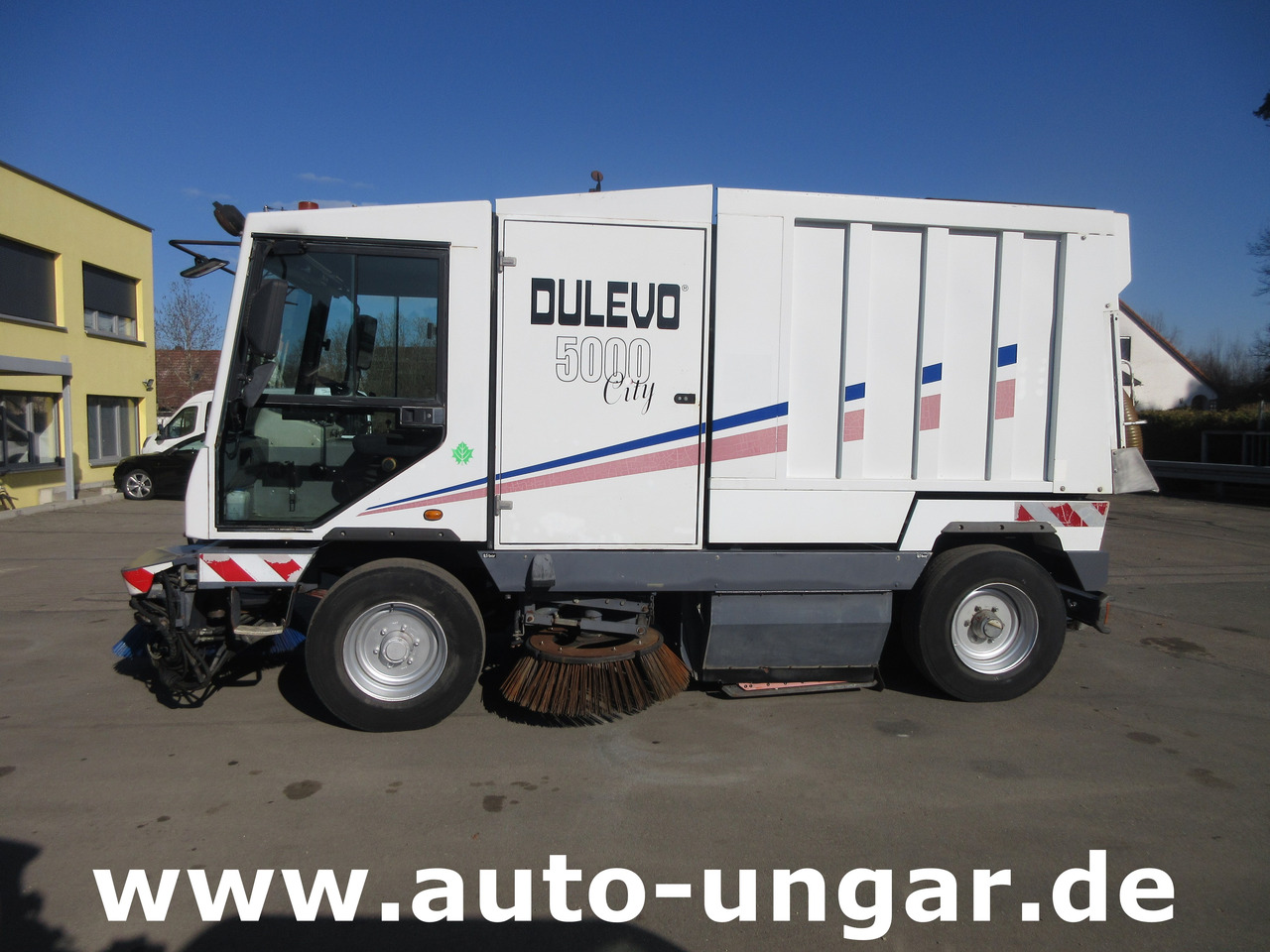 DULEVO 5000 City Hochentleerung Handsaugschlauch Frontbesen 4x4x4 - Мотометачна машина: снимка 2 DULEVO 5000 City Hochentleerung Handsaugschlauch Frontbesen 4x4x4 - Мотометачна машина: снимка 2
