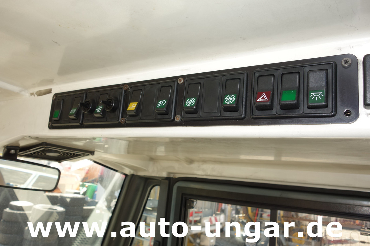 Влекач на самолети GOLDHOFER AST-1 A500 Baujahr 1999 Push-Back towbarless Pushback Liebherr used GSE: снимка 29 Влекач на самолети GOLDHOFER AST-1 A500 Baujahr 1999 Push-Back towbarless Pushback Liebherr used GSE: снимка 29