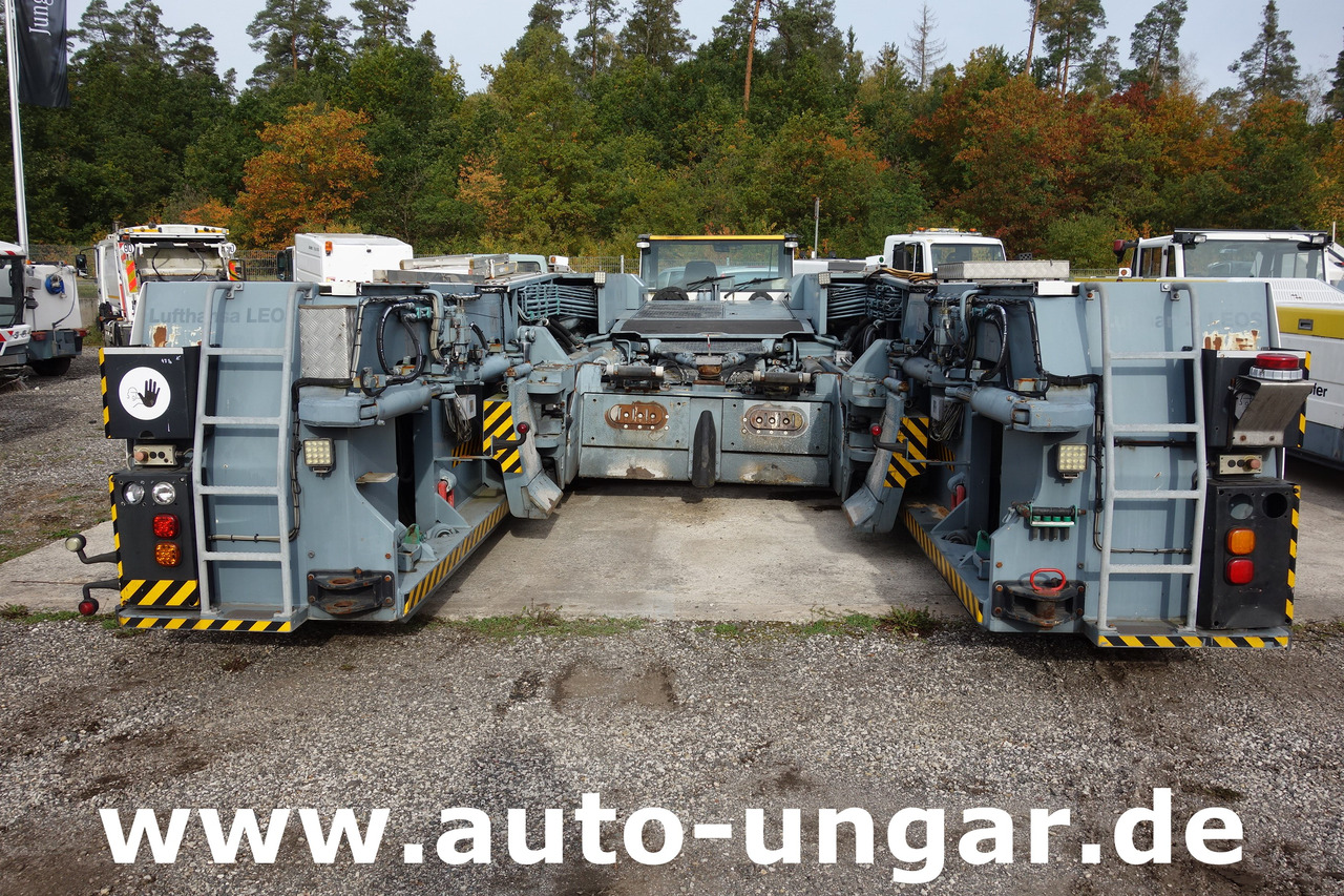 Goldhofer AST-1X 1360 Allradlenkung 6x6 towbarless Pushback Airbus A380 Deutz TCD 2015 V08 - 1.360PS - Влекач на самолети: снимка 5 Goldhofer AST-1X 1360 Allradlenkung 6x6 towbarless Pushback Airbus A380 Deutz TCD 2015 V08 - 1.360PS - Влекач на самолети: снимка 5