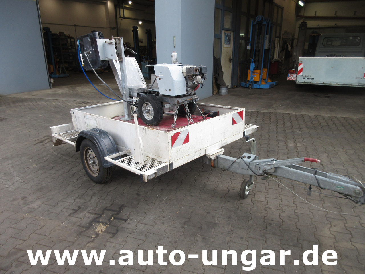 Graco Zebra 5 Airless Traceuse Markiermaschine Roadmarking Machine mit Trailer Hofmann - Техника за слагане на асфалт: снимка 4 Graco Zebra 5 Airless Traceuse Markiermaschine Roadmarking Machine mit Trailer Hofmann - Техника за слагане на асфалт: снимка 4