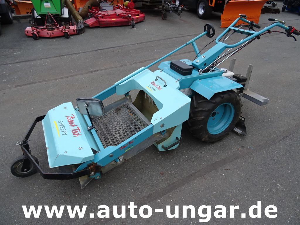 KASSBOHRER Kässbohrer BeachTech Sweepy Strandreiniger - Комунална/ Специална техника: снимка 1 KASSBOHRER Kässbohrer BeachTech Sweepy Strandreiniger - Комунална/ Специална техника: снимка 1