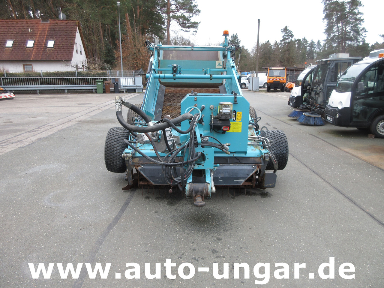 Kässbohrer BeachTech 2000 Strandreiniger Beachcleaner Nettoyeur Cribleuse de Plage - Комунална/ Специална техника: снимка 2 Kässbohrer BeachTech 2000 Strandreiniger Beachcleaner Nettoyeur Cribleuse de Plage - Комунална/ Специална техника: снимка 2