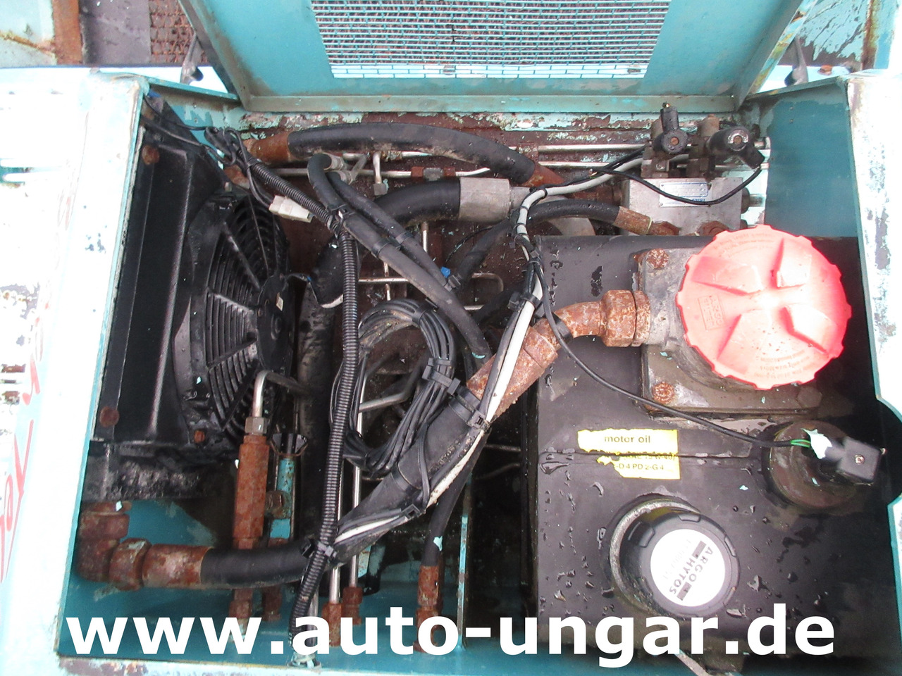 Комунална/ Специална техника Kässbohrer BeachTech STR 2000 Baujahr 2003 BeachCleaner Strandreiniger °0043: снимка 15 Комунална/ Специална техника Kässbohrer BeachTech STR 2000 Baujahr 2003 BeachCleaner Strandreiniger °0043: снимка 15