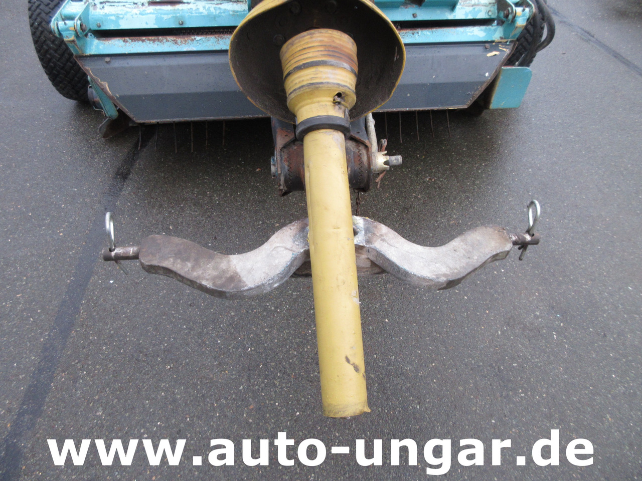 Комунална/ Специална техника Kässbohrer BeachTech STR 2000 Baujahr 2003 BeachCleaner Strandreiniger °0043: снимка 13 Комунална/ Специална техника Kässbohrer BeachTech STR 2000 Baujahr 2003 BeachCleaner Strandreiniger °0043: снимка 13